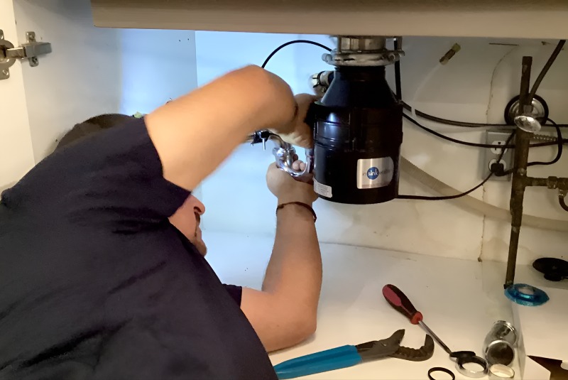 Garbage Disposal repair in Bay Harbor Islands